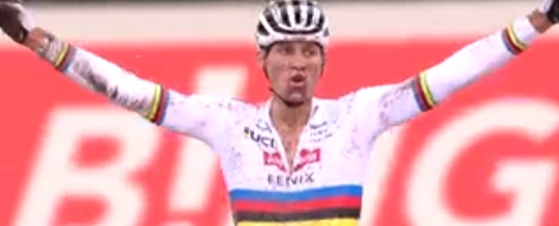 Ciclocross a Namur vittoria di Van Der Poel