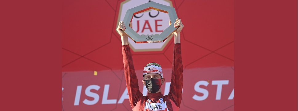 Tadej Pogačar vince l'UAE Tour