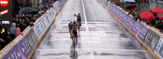 Elisa Longo Borghini vince il Giro delle Fiandre! 